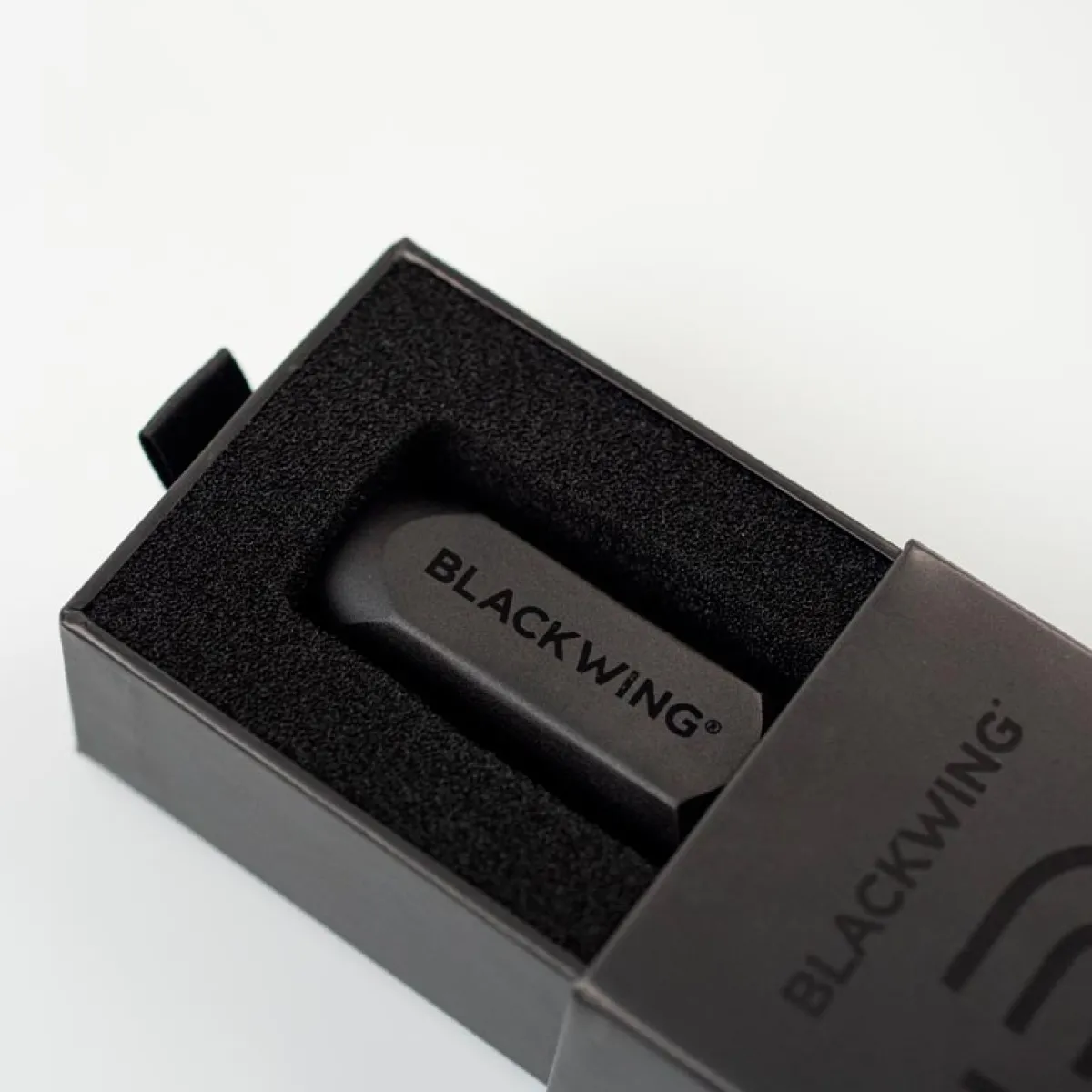 Levenger Pencils|Fine Art Supplies*Blackwing One-Step Long Point Sharpener