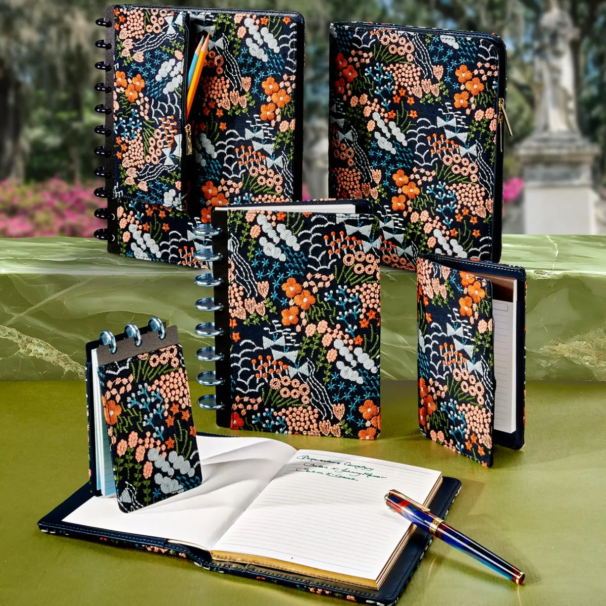 Levenger Accessories*Circa Midnight Garden Zip 'N Store Pocket