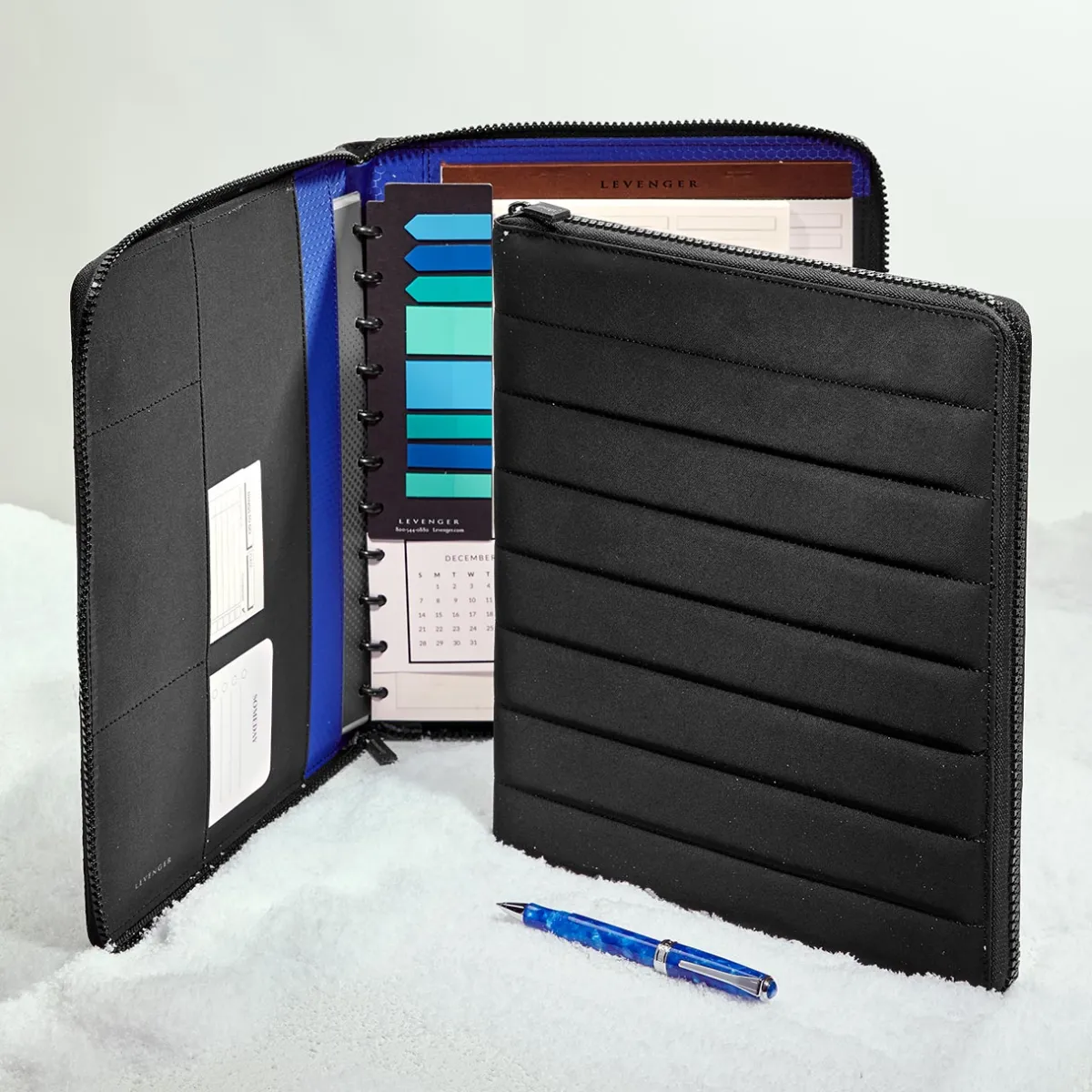Levenger Letter Notebooks|Padfolios*Circa Sportif Nylon Zip Folio