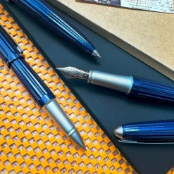 Levenger Fountain Pens|Diplomat*Diplomat Aero Midnight Blue Fountain Pen
