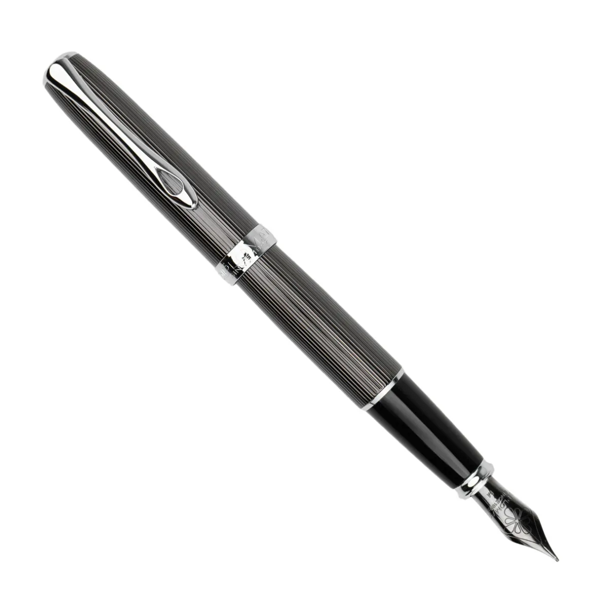 Levenger Fountain Pens|Diplomat*Diplomat Excellence A2 Guilloche Fountain Pen