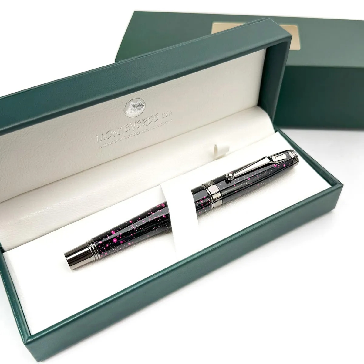 Levenger Fountain Pens|Monteverde*Monteverde Invincia Vega Fountain Pen