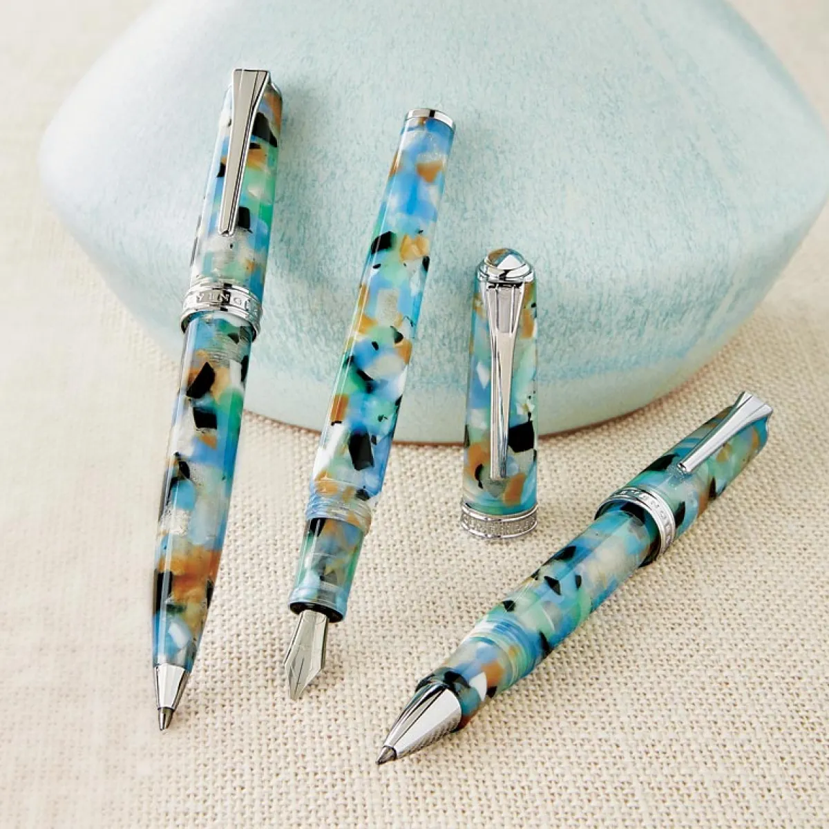 Levenger Levenger Pens|True Writers*True Writer Classic Sea Glass Fountain Pen