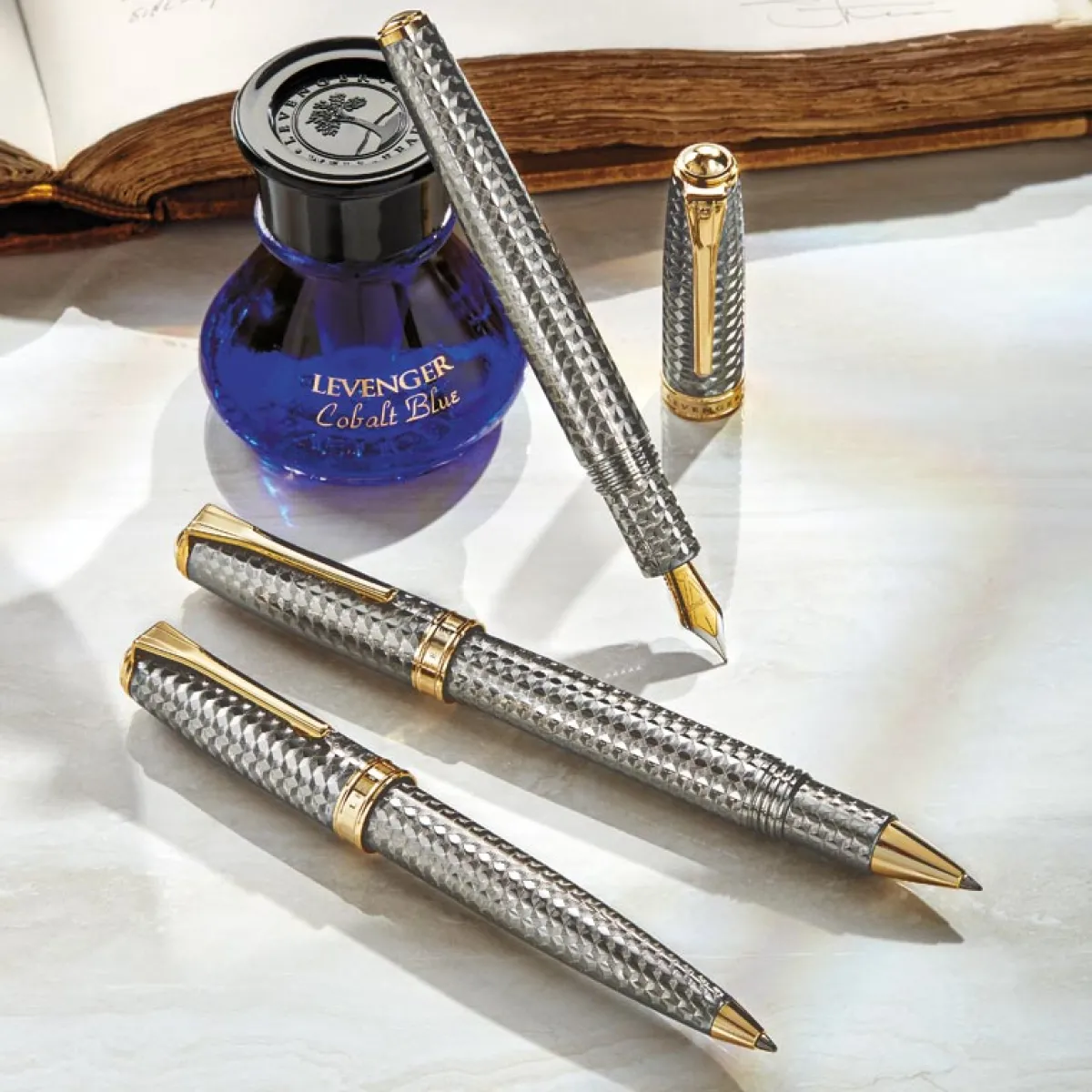 Levenger Levenger Pens|True Writers*True Writer Two-Tone Herringbone Anniversary Pen